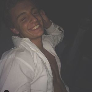 Meet your Posher, Adam